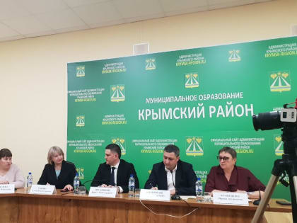 «Прямая линия» по здравоохранению: медики поговорили с крымчанами о наболевшем