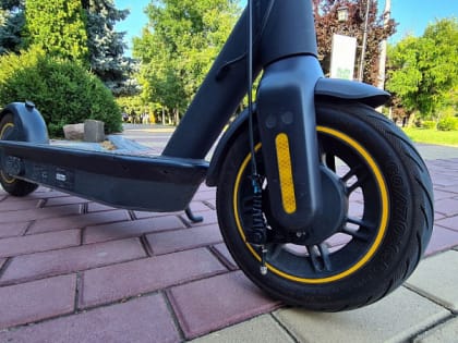 Сочинцы выступают за запрет аренды электросамокатов