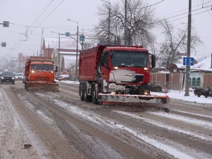 Без перерыва: ночью продолжится расчистка снега на дорогах Краснодара