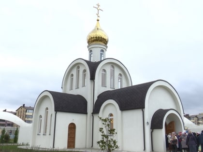 В Крещенском парке освятили новую часовню