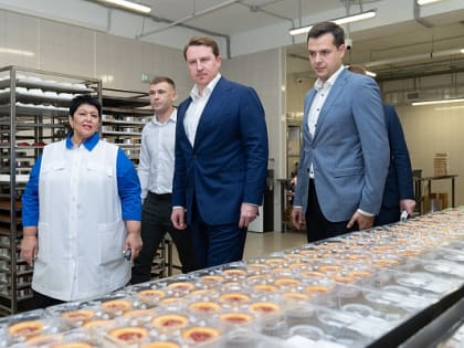 Глава Сочи Алексей Копайгородский посетил новый цех одного из крупнейших предприятий пищевой промышленности курорта
