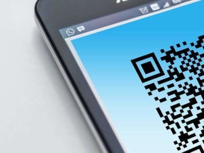 В маршрутках, подъездах и на ларьках Новороссийска повесят QR-коды, чтобы было легче жаловаться
