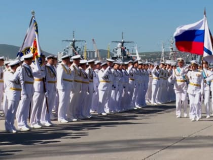 НОВОРОССИЙСКОЙ ВОЕННО-МОРСКОЙ БАЗЕ — 29 ЛЕТ!