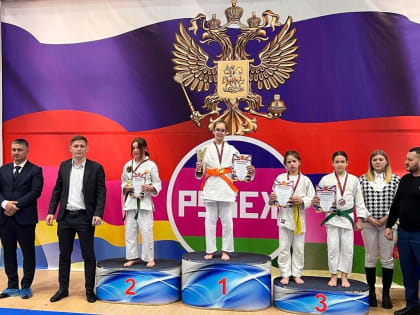 ТИХОРЕЦКИЕ СПОРТСМЕНЫ ЗАВОЕВЫВАЮТ НОВЫЕ НАГРАДЫ