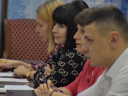 Лучших квартальных определили в администрации района