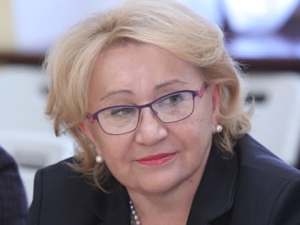 Поздравление председателю Общественной палаты города Сочи Надежде Козловой