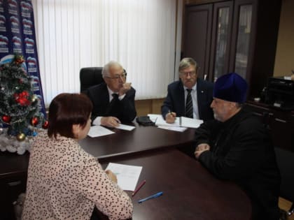 Депутат Госдумы Алексей Езубов провел прием граждан в Тбилисском районе