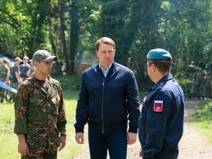 Глава Сочи Алексей Копайгородский посетил полевой лагерь военно-спортивной игры «Зарница-2023»