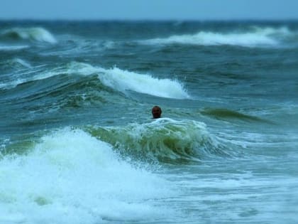 В Новороссийске в шторм утонула женщина