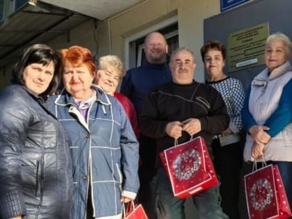 Депутат Юрий Немцев провел встречу с активом ТОС «Веселое» в канун новогодних и рождественских праздников