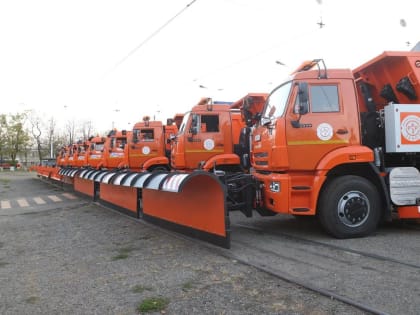 Для расчистки дорог от снега этой зимой готовы задействовать 273 единицы спецтехники