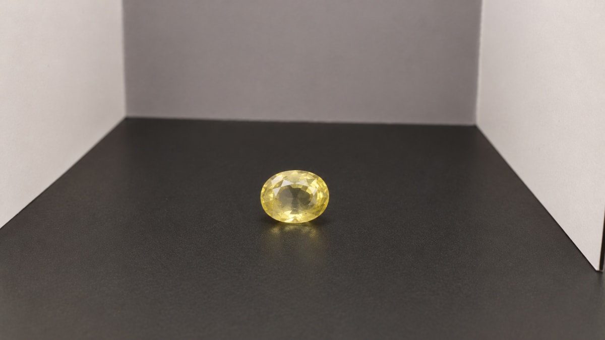 Yellow Sapphire 4.84CT