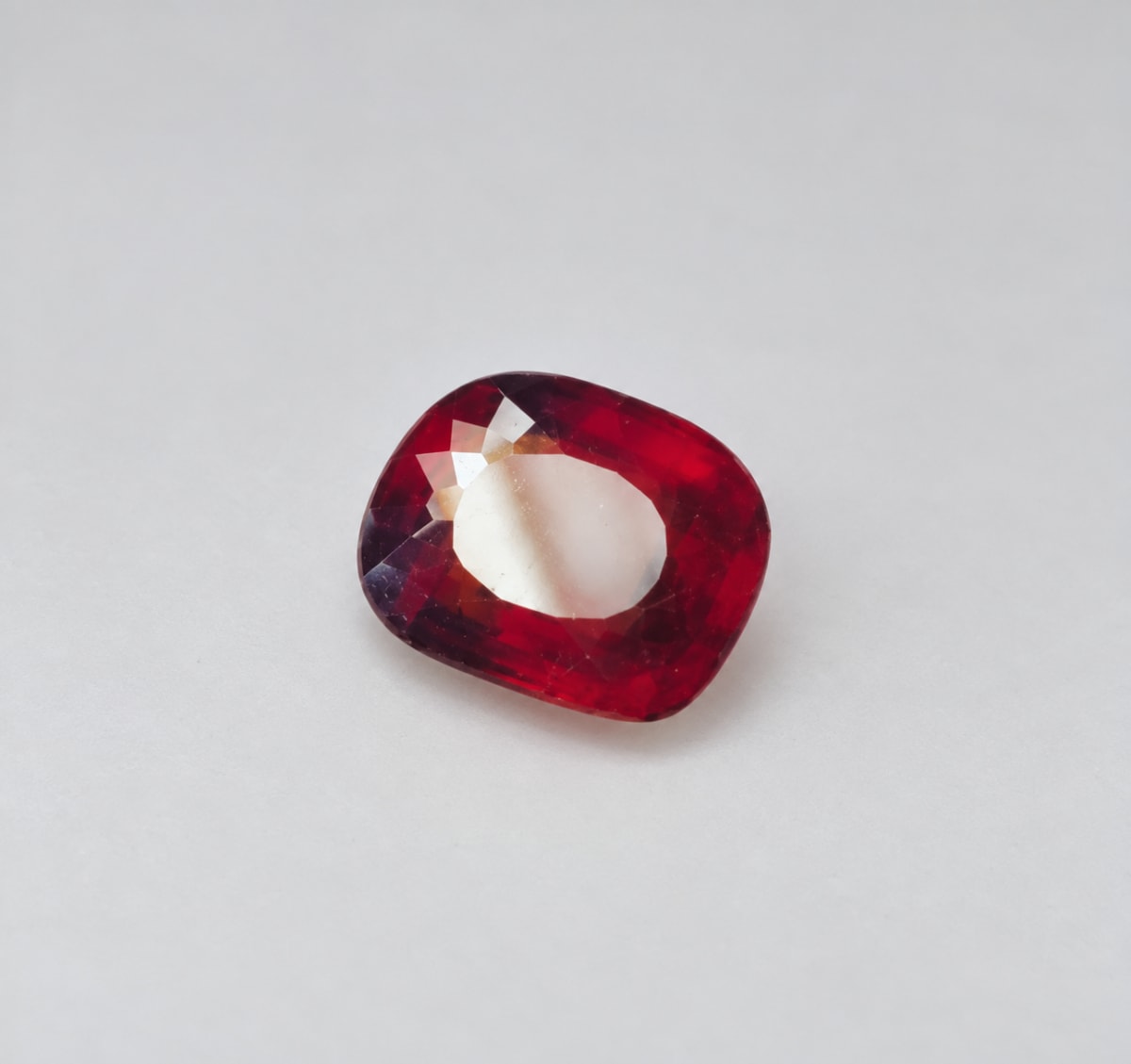 Natural Hessonite Garnet 5.77 CT