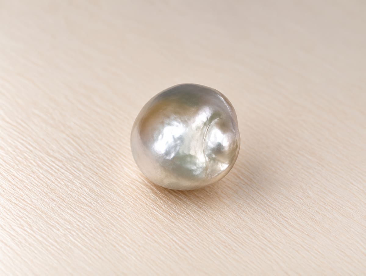 Keshi pearl 4.85 CT