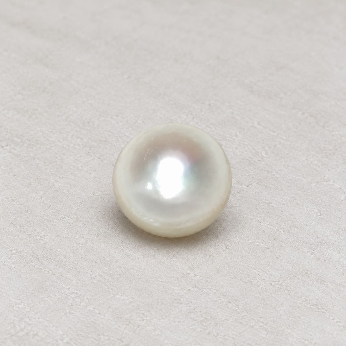 Fresh Water Pearl 8.81 CT