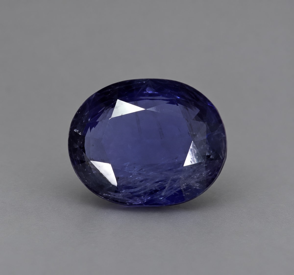 Iolite 7.55 CT