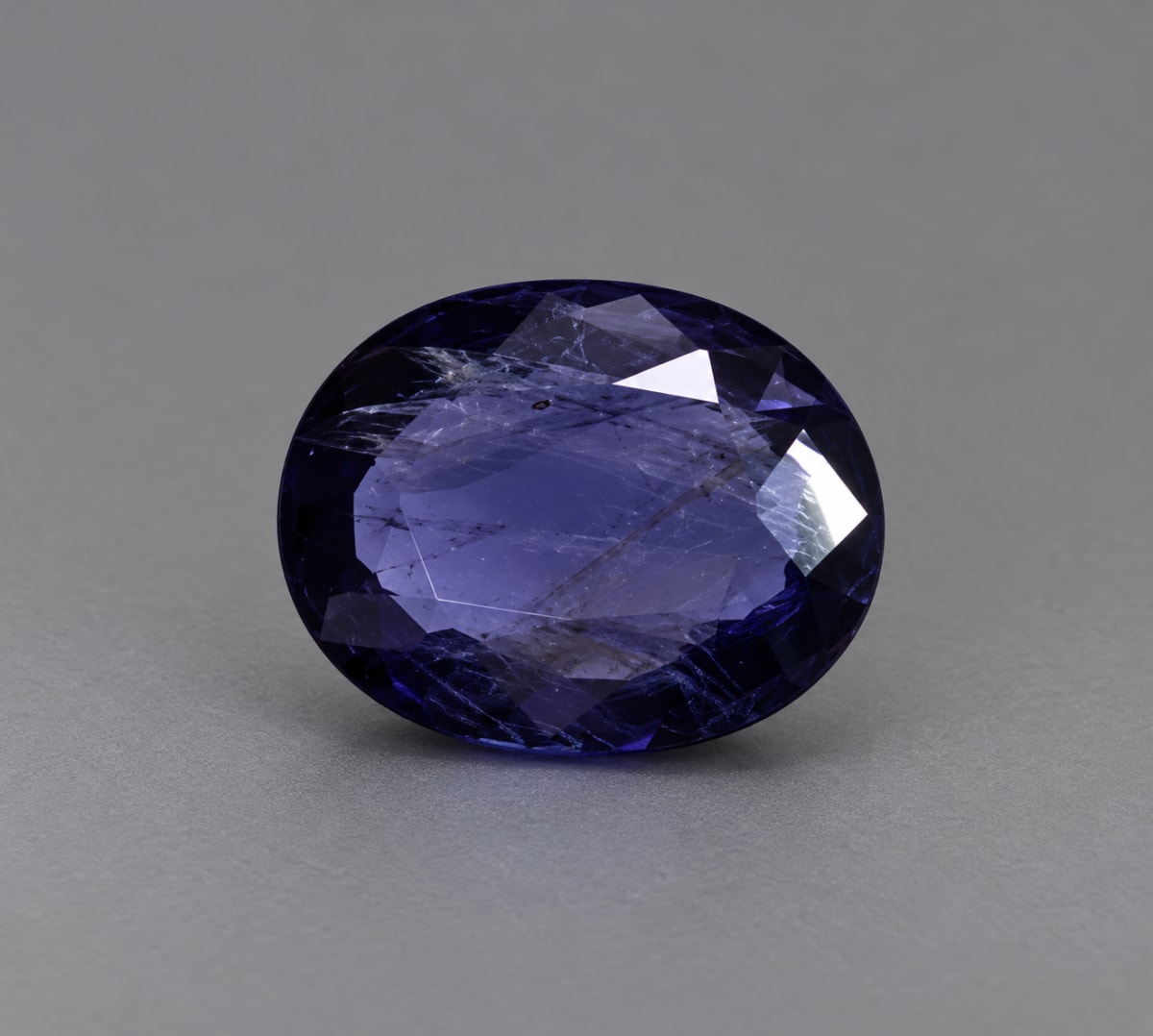 Iolite 8.58 CT