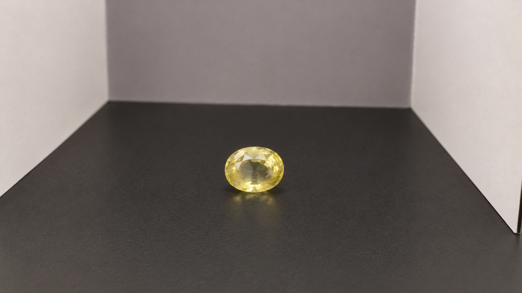 Yellow Sapphire 4.84CT
