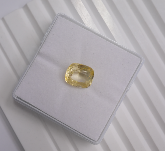 Yellow Sapphire 7.27CT
