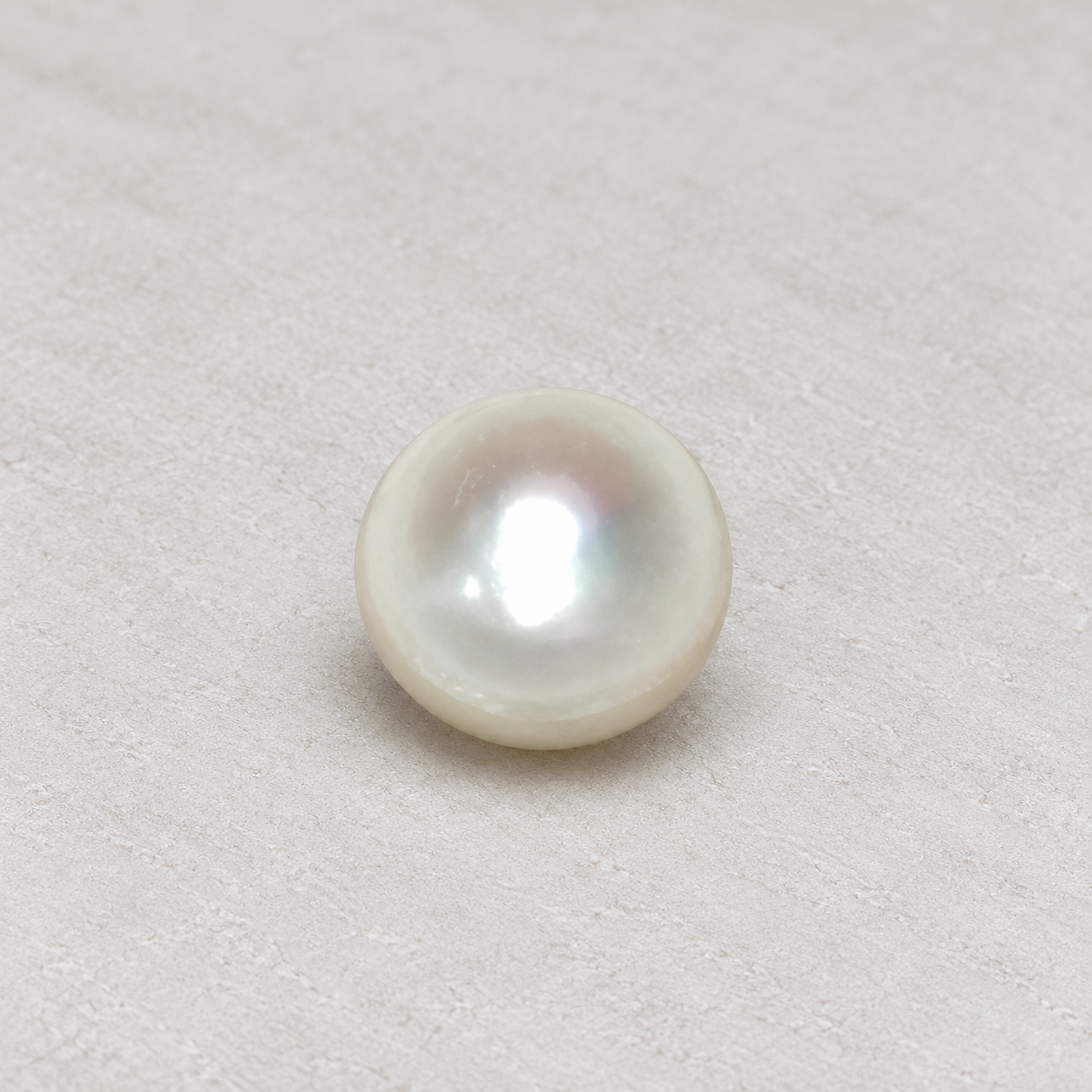 Fresh Water Pearl 8.81 CT