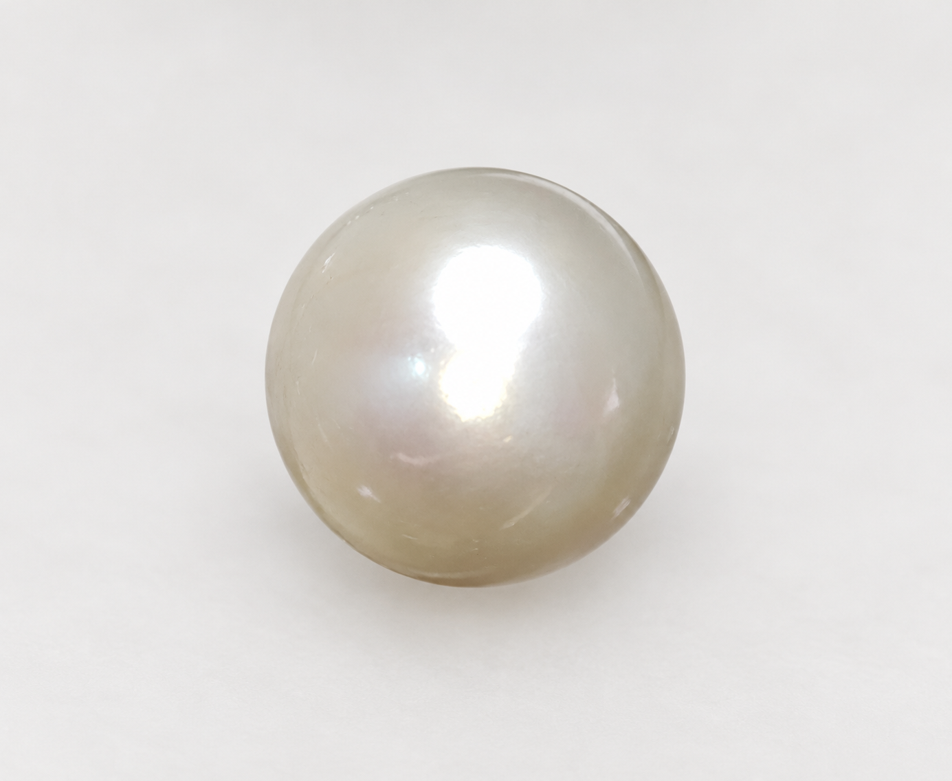 Fresh Water Pearl 7.63 CT