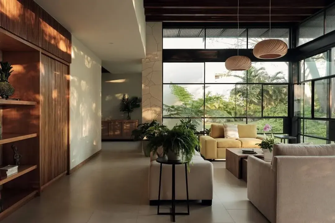 Diseño de Casa Moderna con Piedra Natural y Vistas al Jardín en Mazamitla. - Imagen 7
