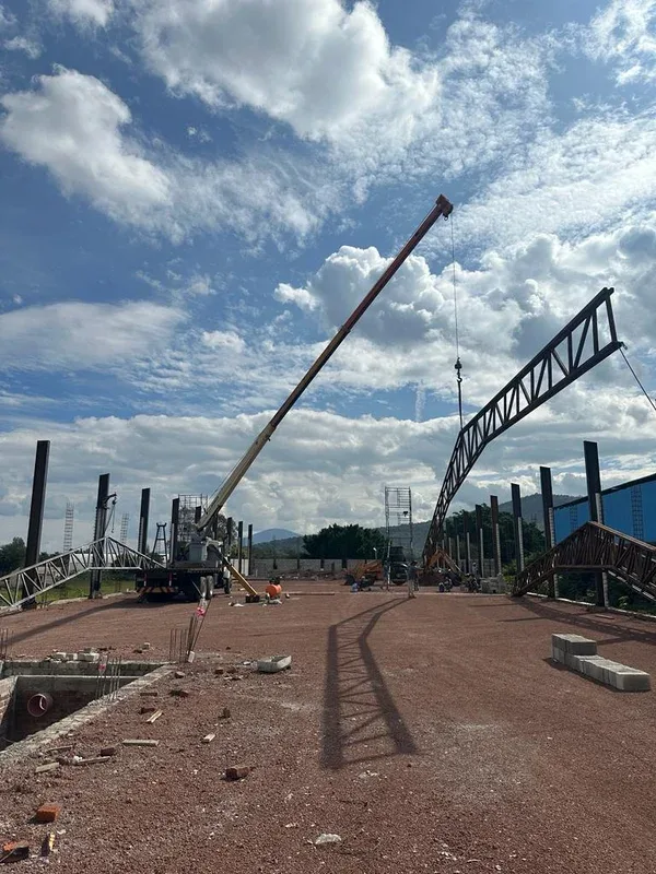 Construcción de Arcotecho Industrial 10x60 m en Tequila, Jalisco – Estructura Metálica de Alta Resis - Imagen 4