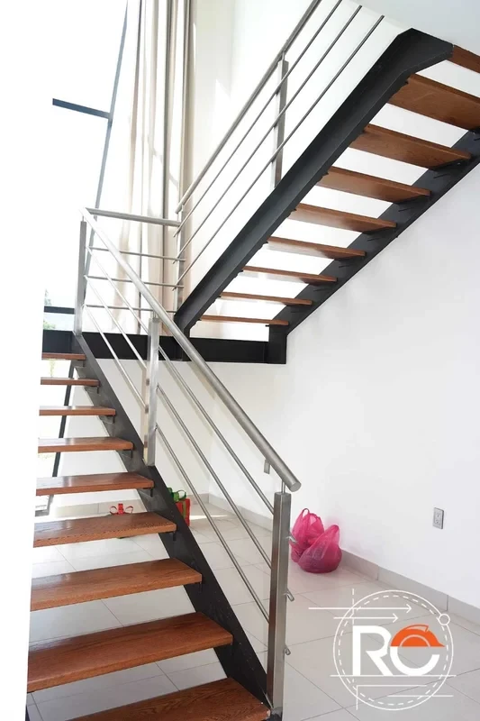 Proyecto Residencial de Casa Minimalista – Espacios Funcionales y Estilo Contemporáneo - Imagen 9