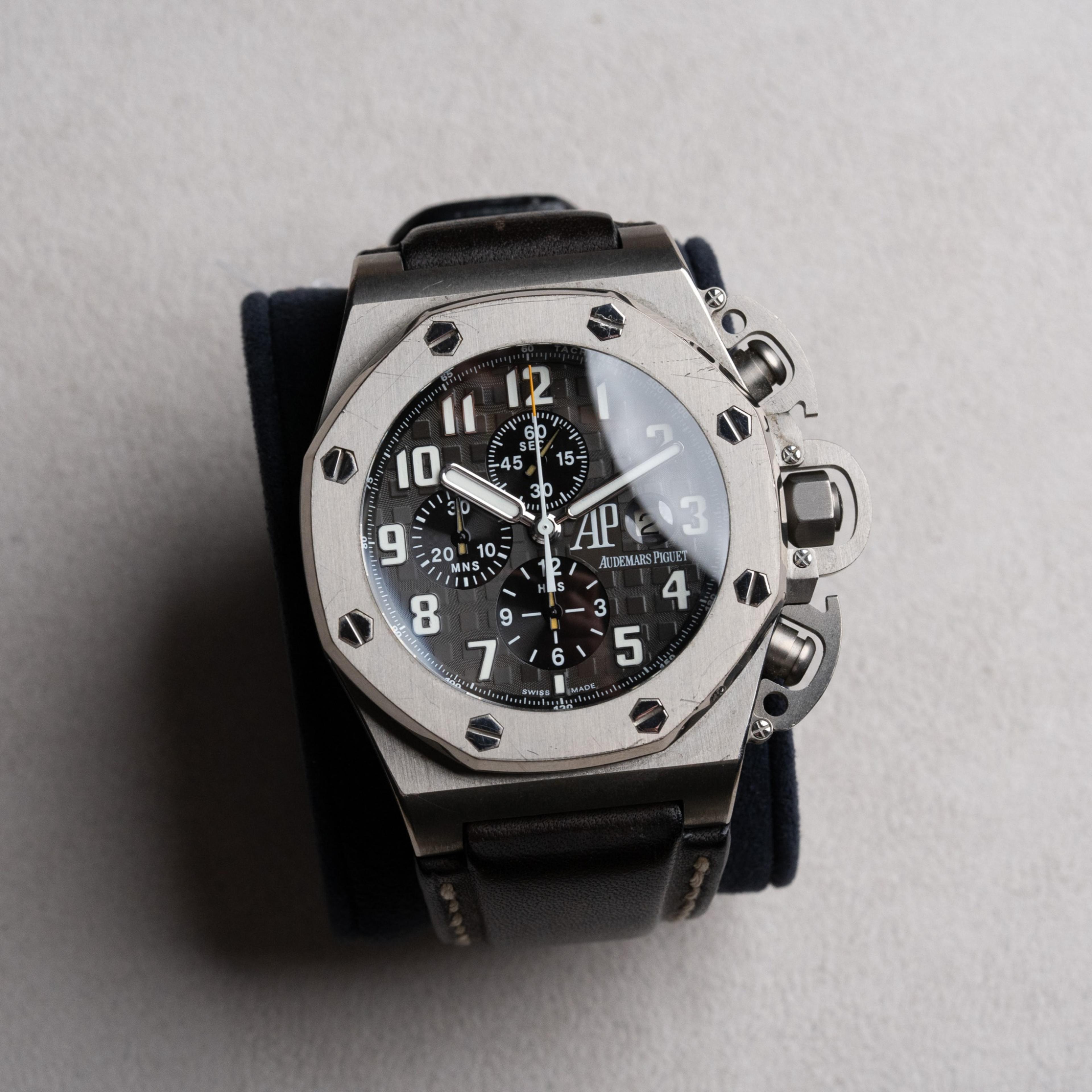 Audemars Piguet Off shore T3 25863TI