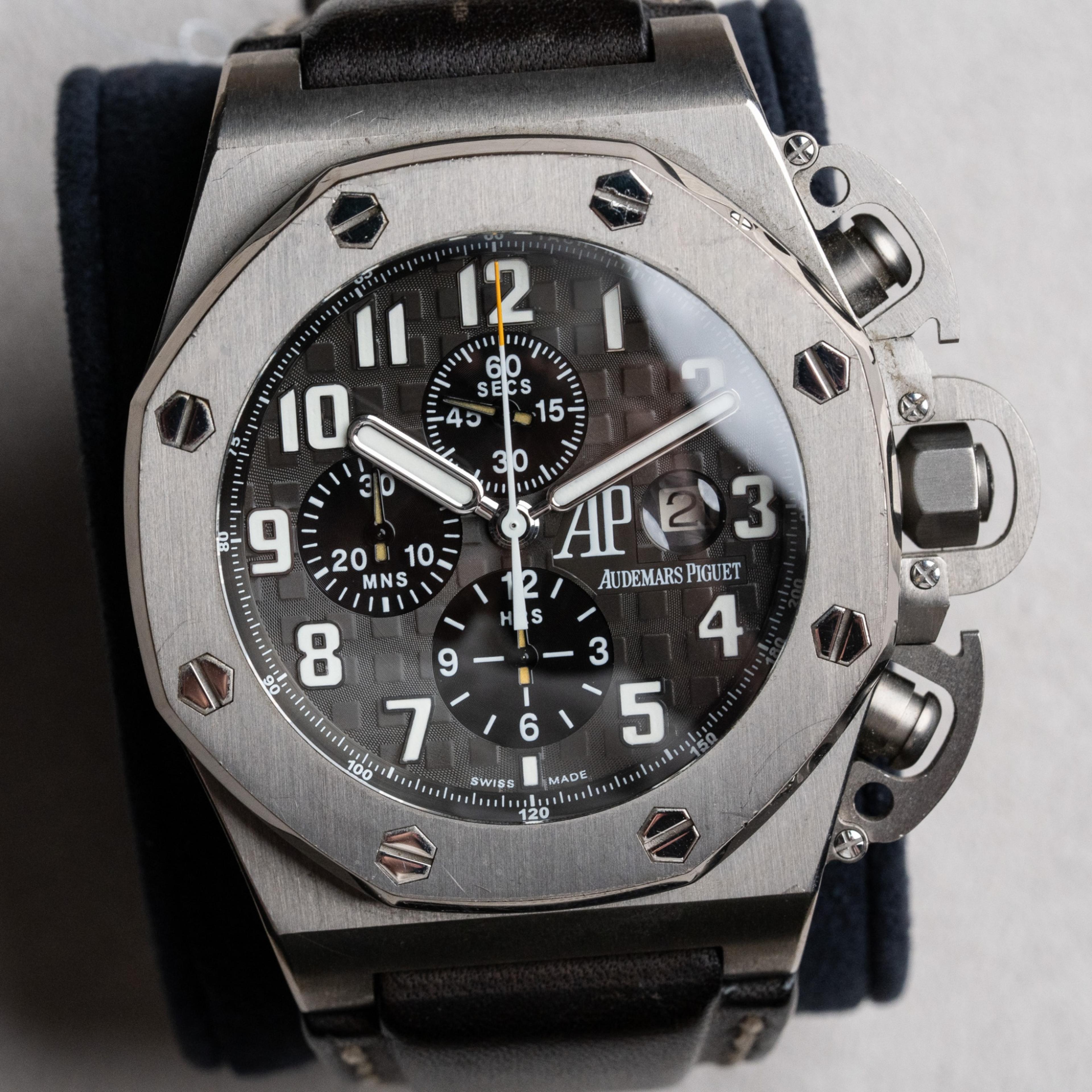 Audemars Piguet Audemars Piguet Off shore T3 25863TI