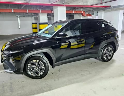 2026 Hyundai Tucson, view 2
