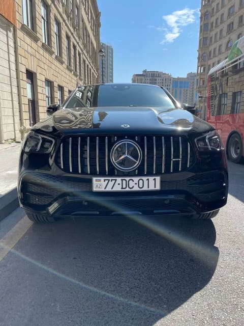 2024 Mercedes-Benz GLE 53 AMG, view 2
