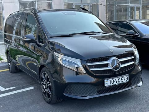 2018 Mercedes-Benz V-Class, view 1