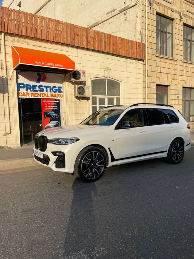 2022 BMW X7, exterior