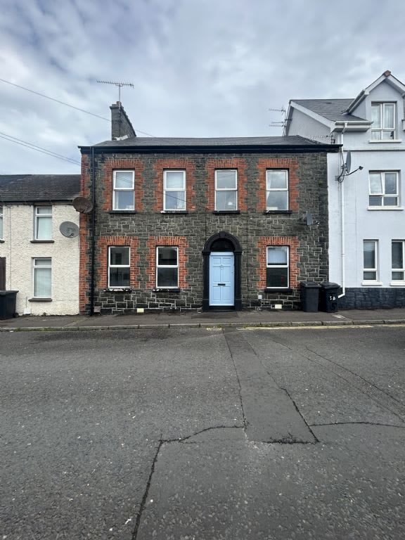 Apartment 2, 5 West Street, Newtownards, BT23 4EN 