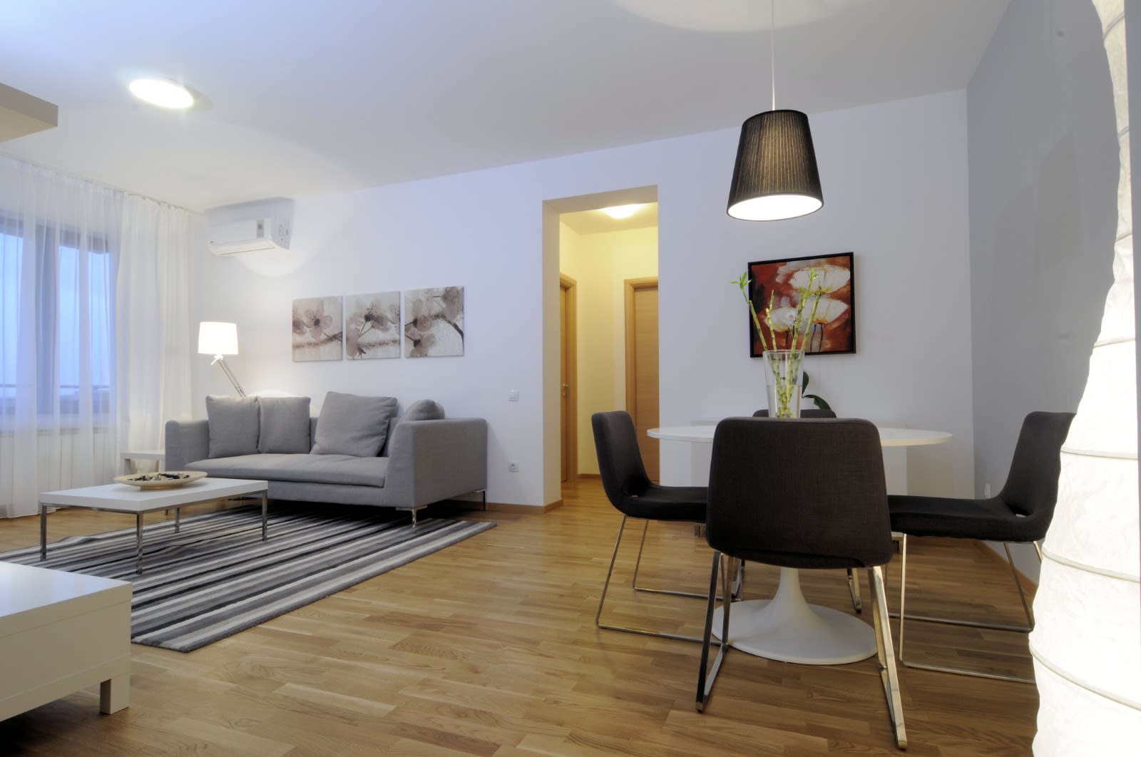 Apartament 3 camere, mobilat complet, zona Băneasa - foto 1