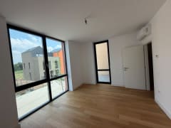 Vilă 4 camere de inchiriat Petrom City - foto 6