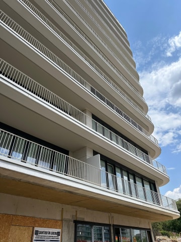 Apartament 2 camere, cu panoramă spre lac - foto 1