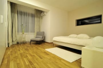 Apartament 4 camere de închiriat, mobilat și utilat complet, zona Băneasa - foto 4