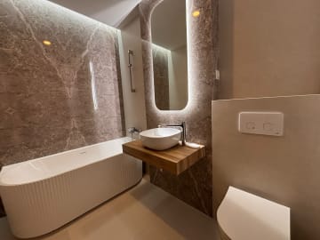 Apartament luxury cu 4 camere, prima închiriere - foto 8