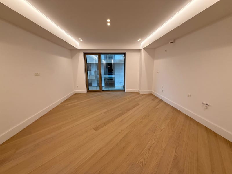 Apartament 3 camere |  balcon generos de 27,40 mp | IANCU NICOLAE - foto 1