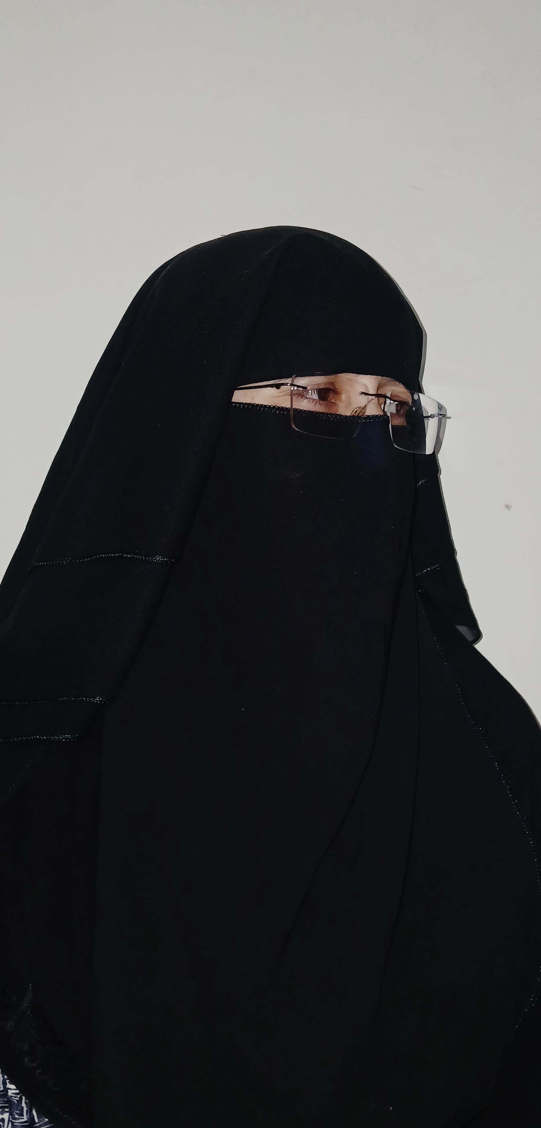 Nighat Skindar — Senior Tour Guide at Heavenly Horizon Tours