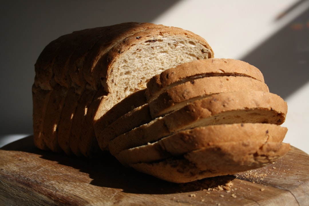 Alergia al trigo vs celiaquía: diferencias clave y alimentos seguros