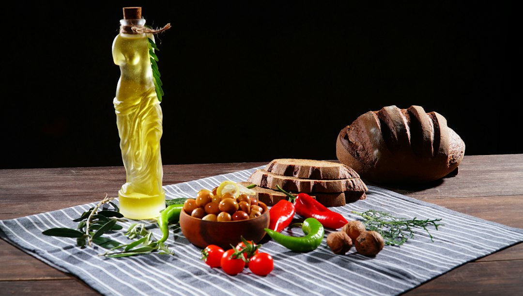 Dieta mediterránea: bajar triglicéridos en adultos mayores