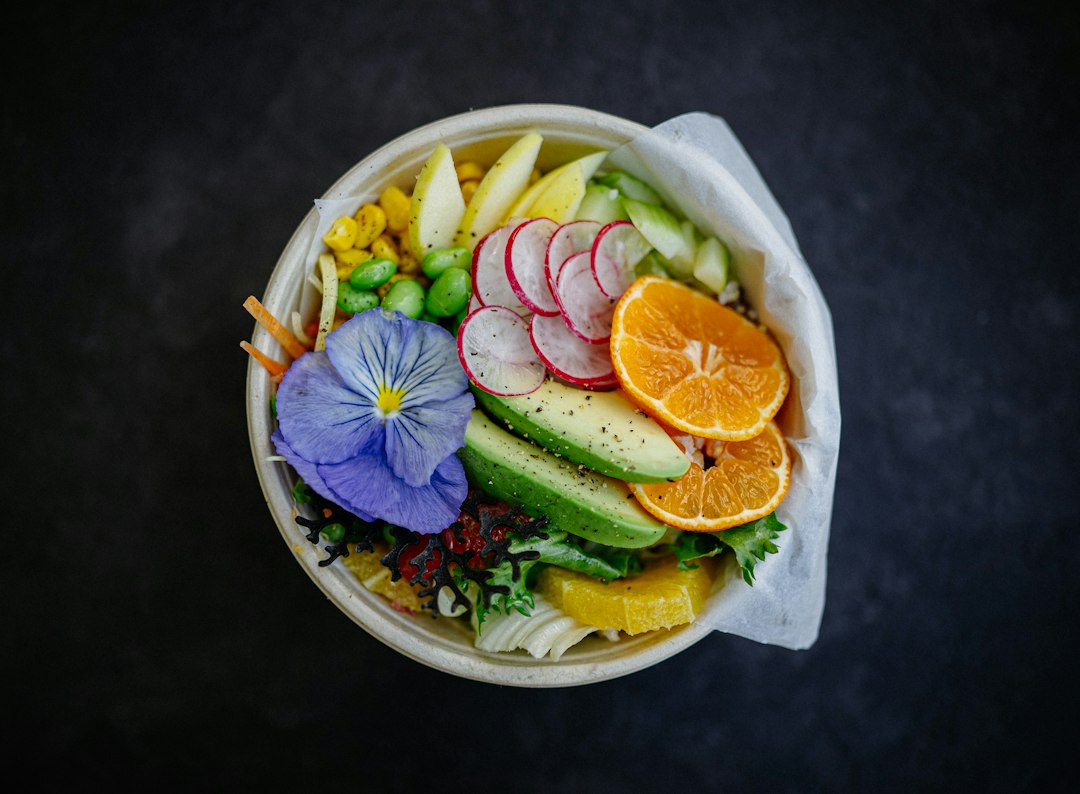 Dieta vegana para perder peso: guía basada en estudios 2026