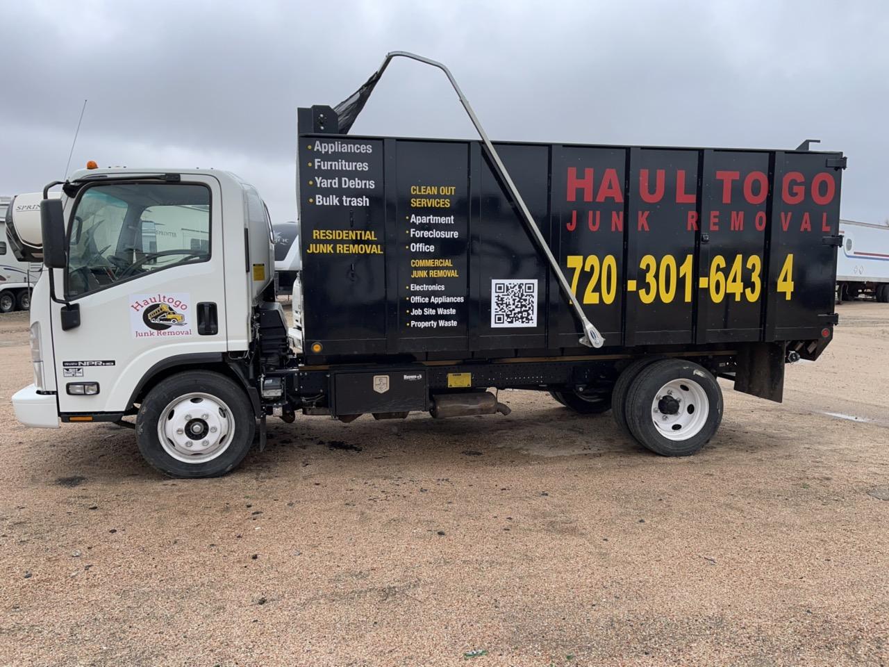 Haultogo full-size junk removal truck Aurora Colorado