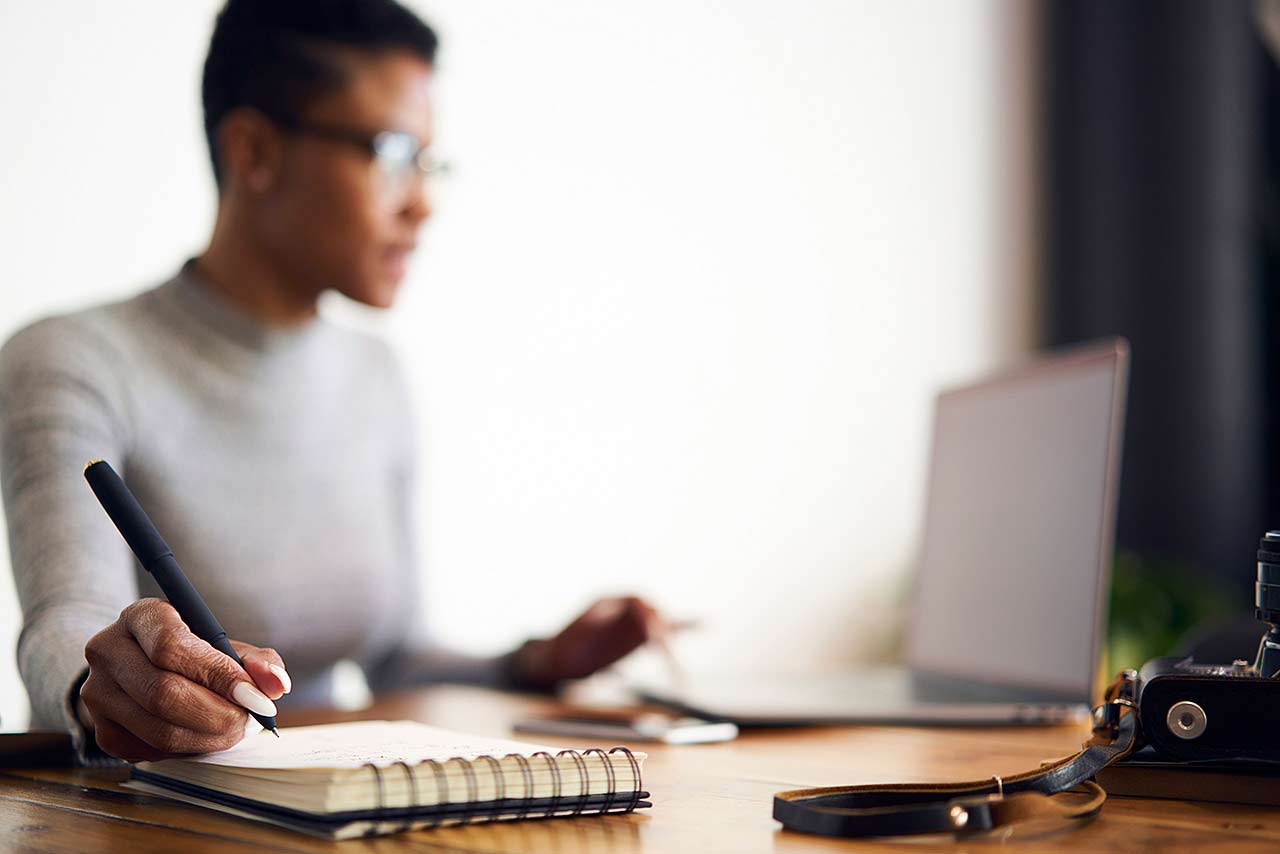 Women using a laptop