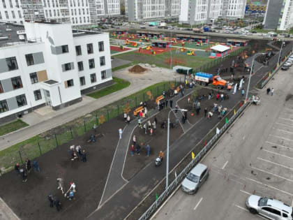 В рамках акции «Зеленая Башкирия» в Кировском районе высадили «Сентябрьский сад»