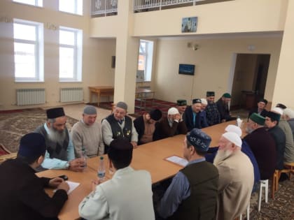 В деревне Ташлыкуль Мелеузовского района прошло собрание имамов Мелеузовского и Федоровского районов.