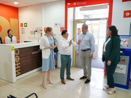 Глава Башкирии Радий Хабиров посетил госучреждение в Толбазах